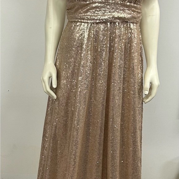 LULUS SEQUINED MAXI GOLD PARTY DRESS PIT 17 inches waist 34 inches - Picture 8 of 10